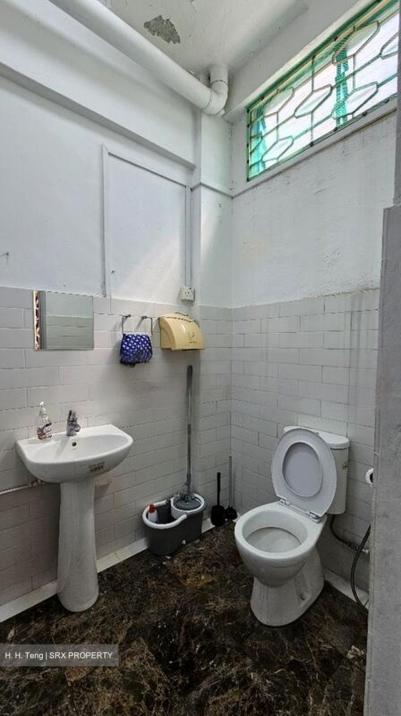 112 BUKIT PURMEI ROAD (D4), Retail #463900211